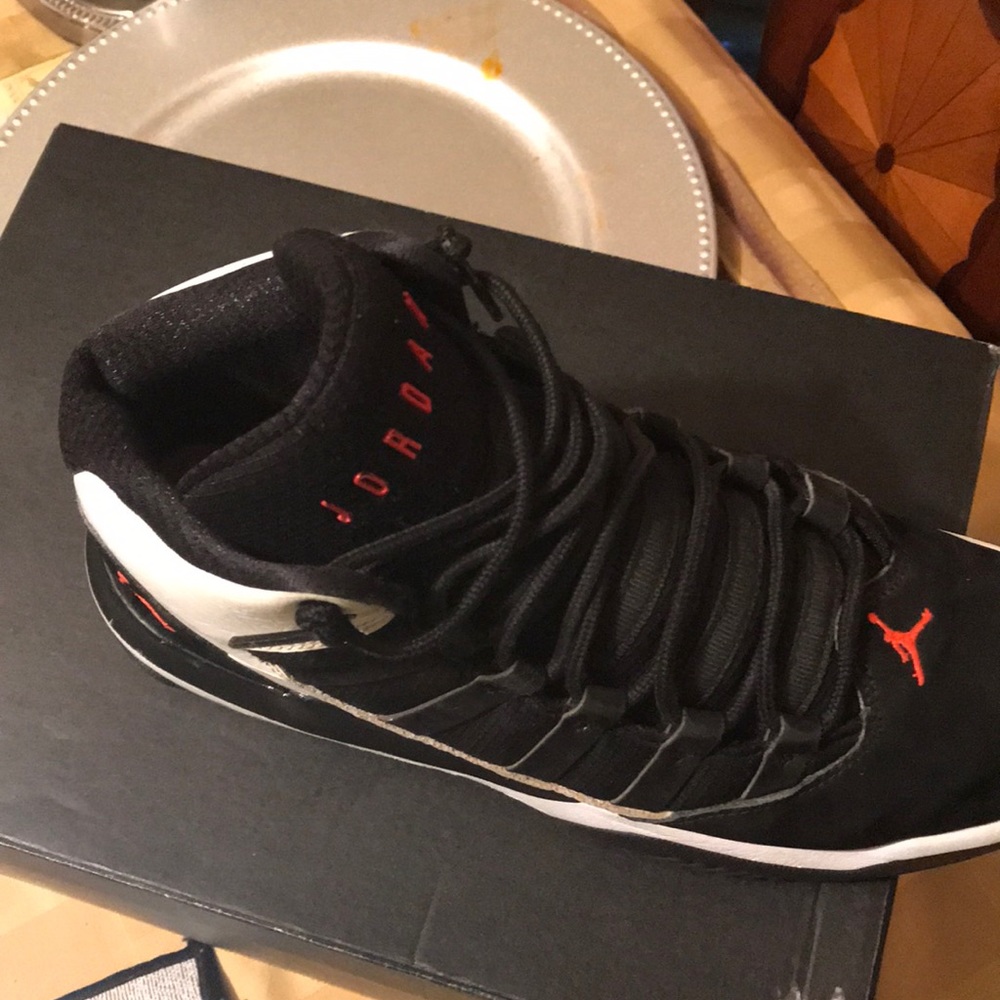 Jordan Max Aura (GS)  (material:suede)logo: orange
